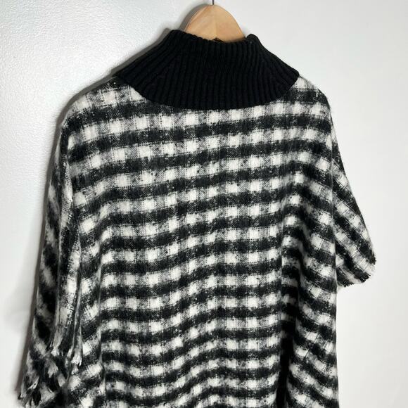Chicos Woven Knit Poncho Sweater Womens S/M Black White Houndstooth Turtleneck - Picture 11 of 12